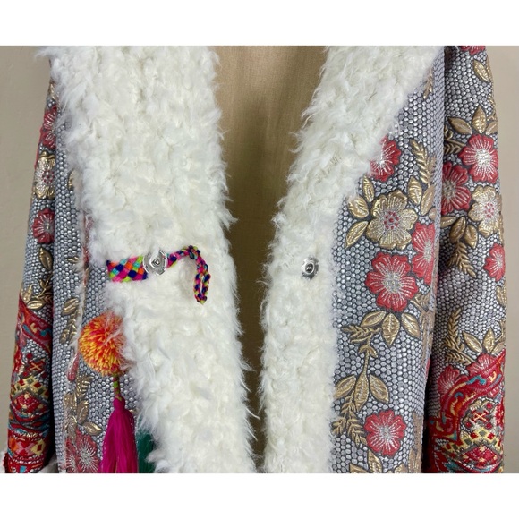 Johnny Was Biya Quarda Floral Embroidered Fur Coat - Picture 6 of 8